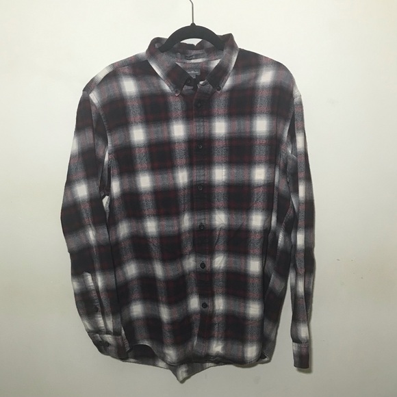 Mens Eddie Bauer L relaxed fit plaid flannel shirt button down red black - Picture 14 of 17